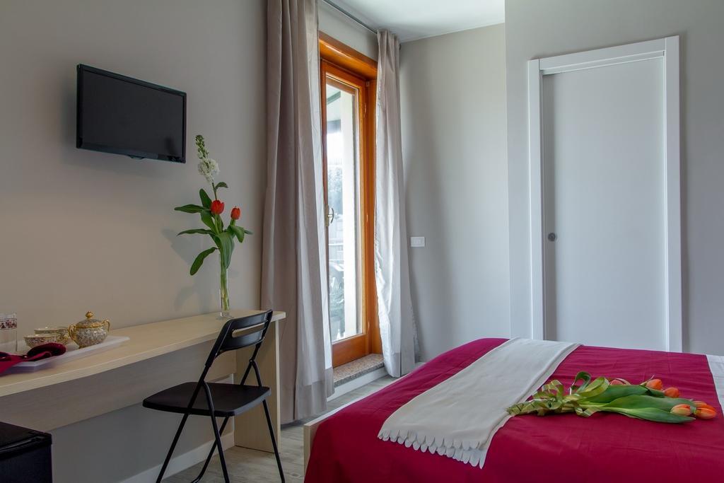 B&B Rosemary Rooms Ρώμη Δωμάτιο φωτογραφία